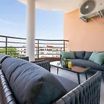 Apartment Marina *
